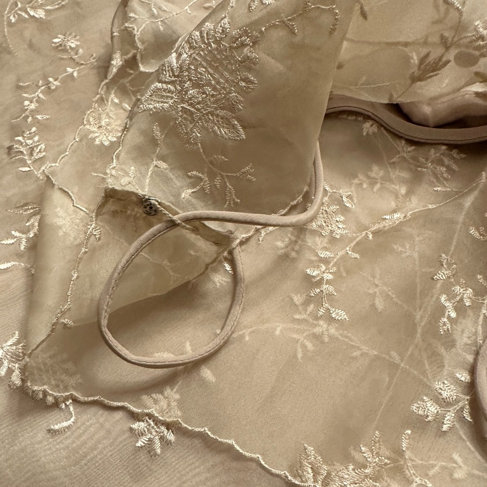 Vintage ANN TAYLOR dress, 100% silk embroidery, size 2, elegant and classy - Picture 13 of 13
